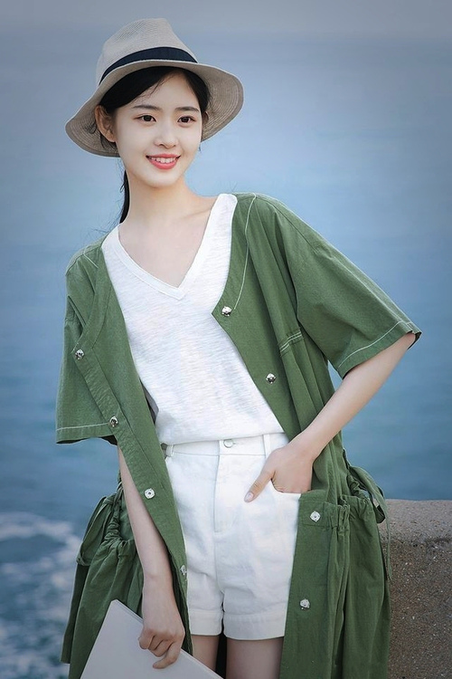 赛季冲刺：哪些球队最有可能在最后一刻“逆袭”夺冠？，赛季最终排名前几的队伍可以进入总决赛