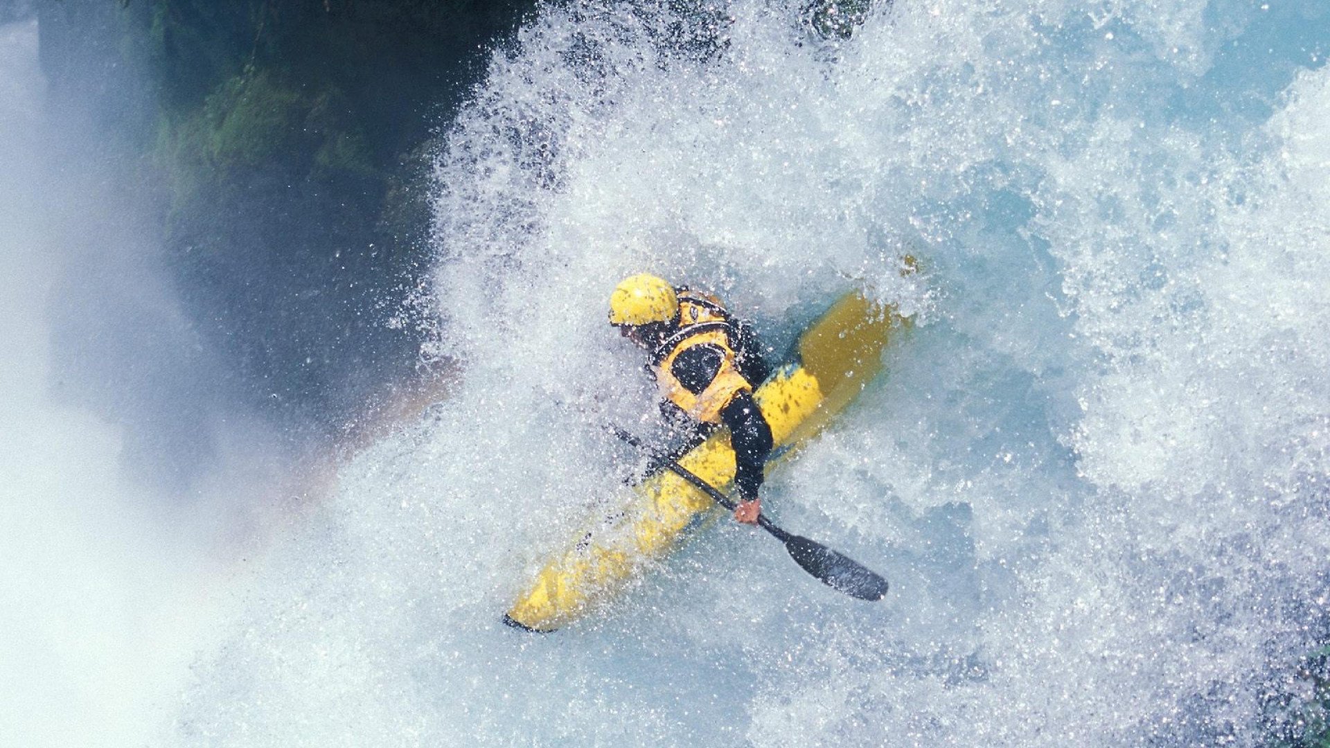 掘金击败快船，西部决赛中约基奇篮下统治全场，约基奇47分掘金胜爵士