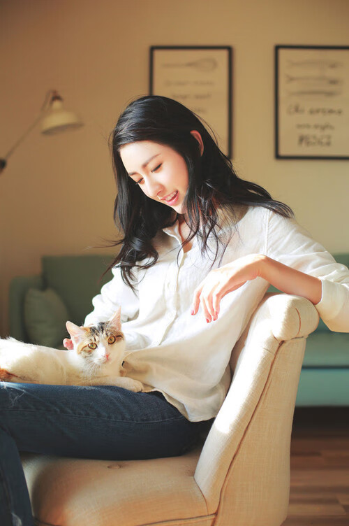 曼城胜利之路再添一战，球员们兴奋不已，曼城连胜纪录